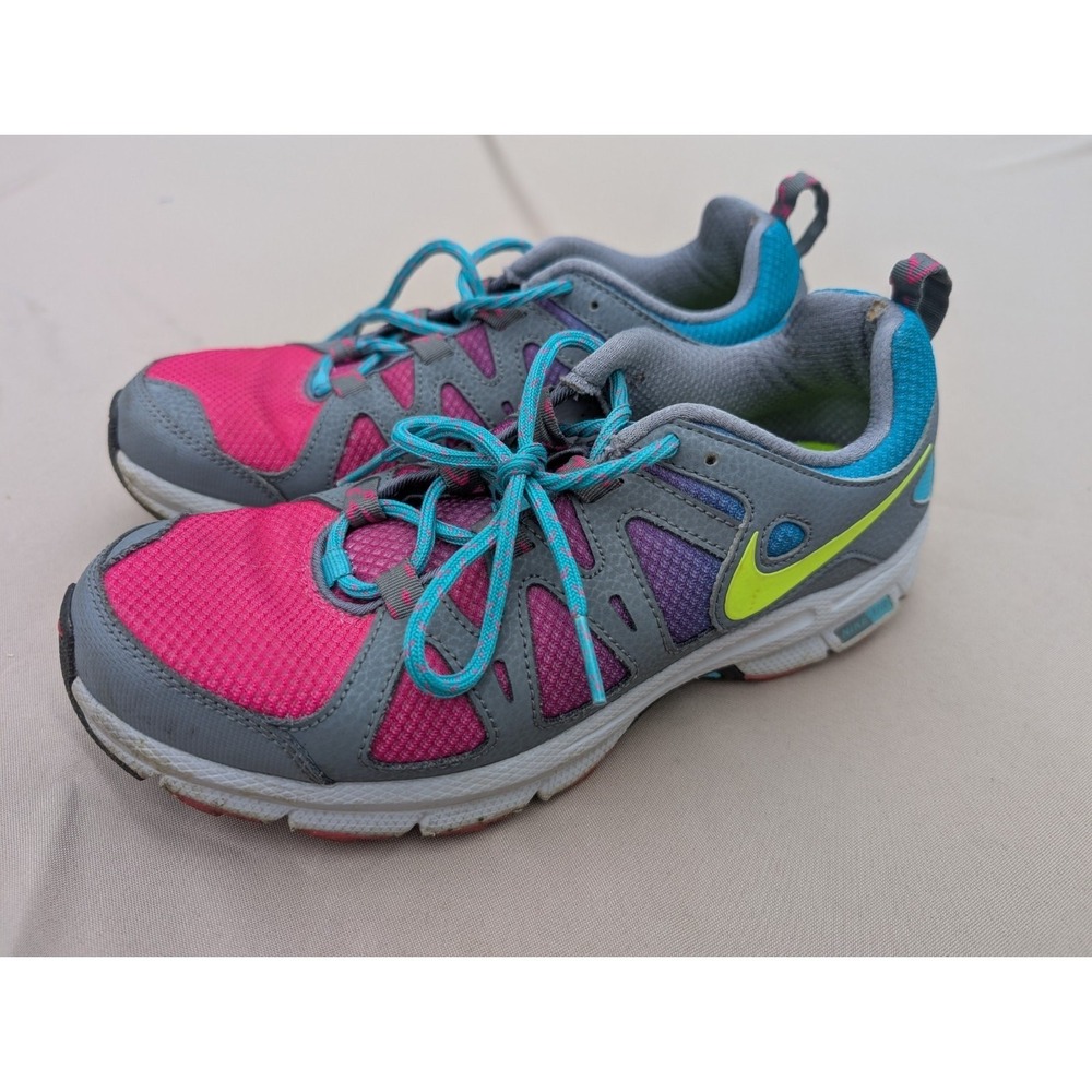 Nike Alvord 10 Womens Gray Pink Blue Shoes Sneakers Athletic Running Size 8.5